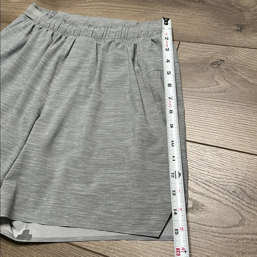 lululemon athletica Light Gray Men’s Athletic Shorts